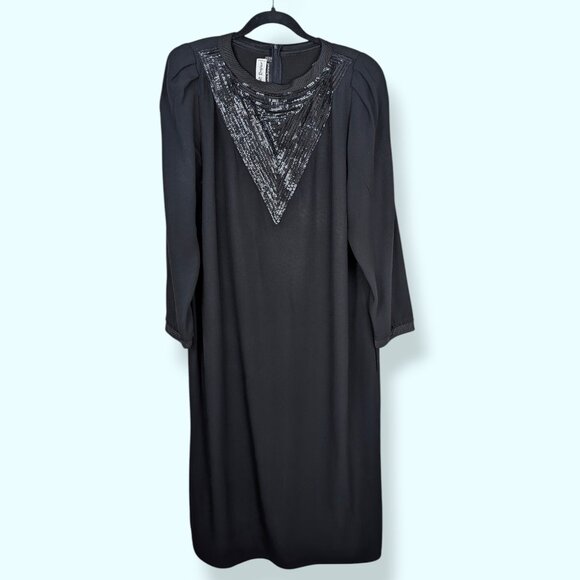 V. Louis Féraud Long Sleeve Sequin Shift Dress - Picture 5 of 9